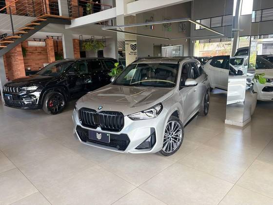 BMW X1 2.0 16V TURBO GASOLINA SDRIVE20I M SPORT STEPTRONIC BMW X1 2.0 16V TURBO GASOLINA SDRIVE20I M SPORT STEPTRONIC